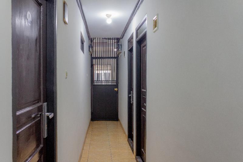 Oyo 649 K68 Residence Jacarta Exterior foto